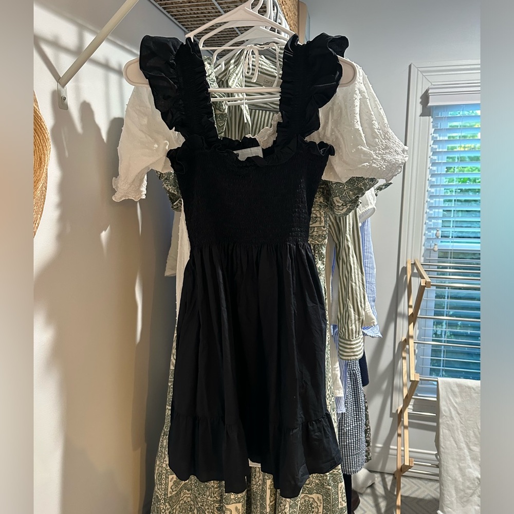The Elizabeth Nap Dress | Black Cotton | XS |
$80 shipped